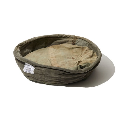 TENT FABRIC PET BED LARGE (OLIVE)