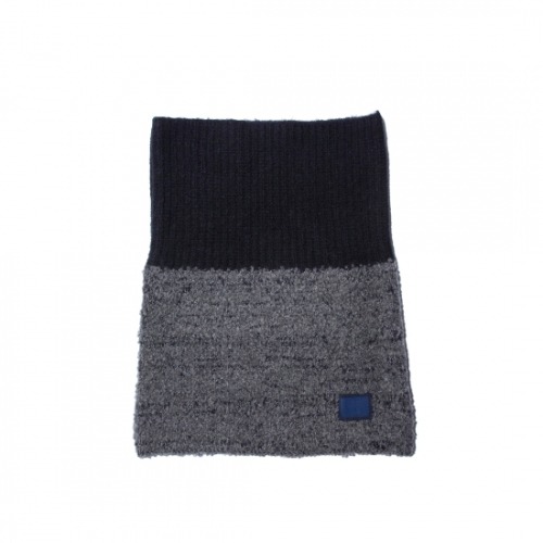 THE BOUCLE NECK WARMER (GREY)