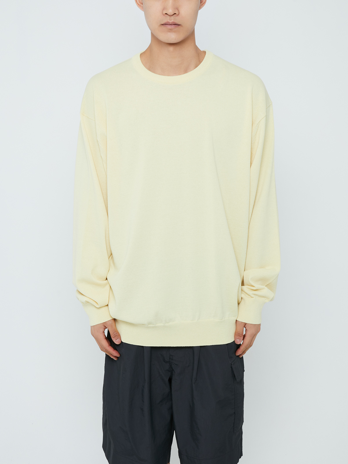 OVERSIZED CRUNCHY KNITTED SWEATER (LIGHT YELLOW)