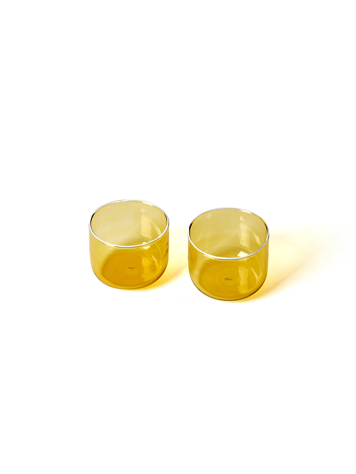 TINT GLASS SET OF 2 (LIGHT YELLOW WITH WHITE RIM)