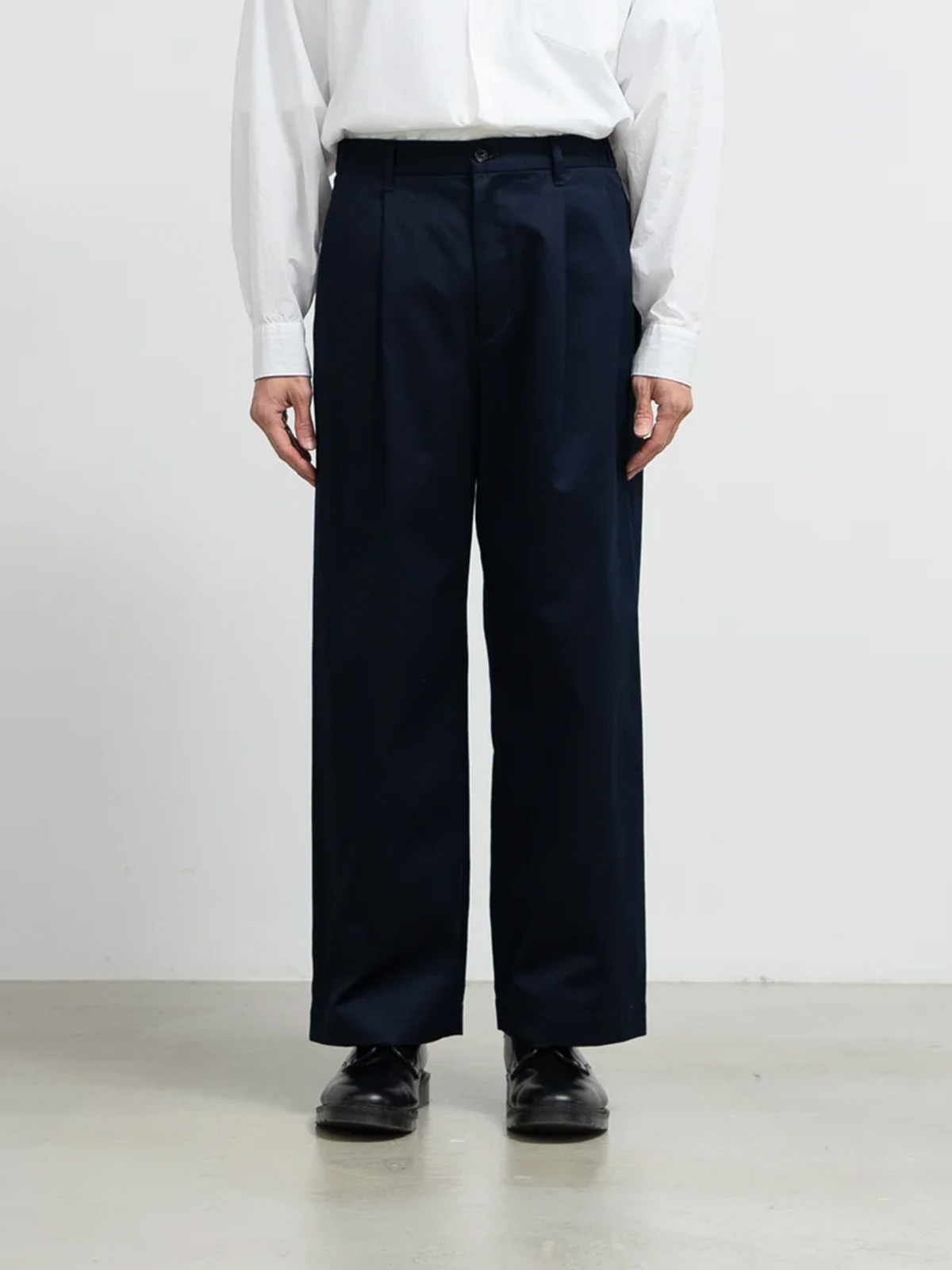 WESTPOINT CHINO WIDE STRAIGHT TROUSERS (NAVY)